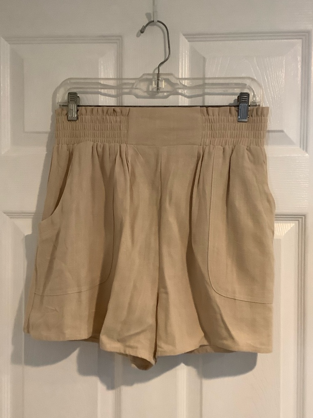 NWOT AUTOMET Beige Linen Blend Coastal Grandma Neutral Minimalist Shorts M
